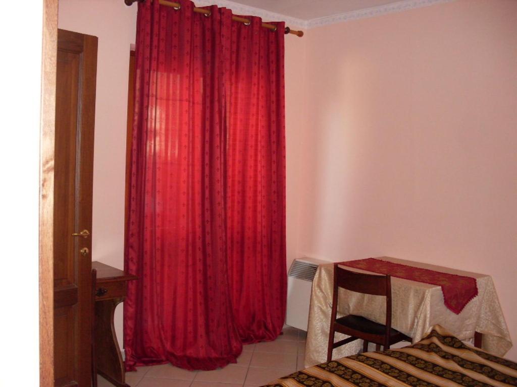 Il Rifugio Hotel Celano Cameră foto